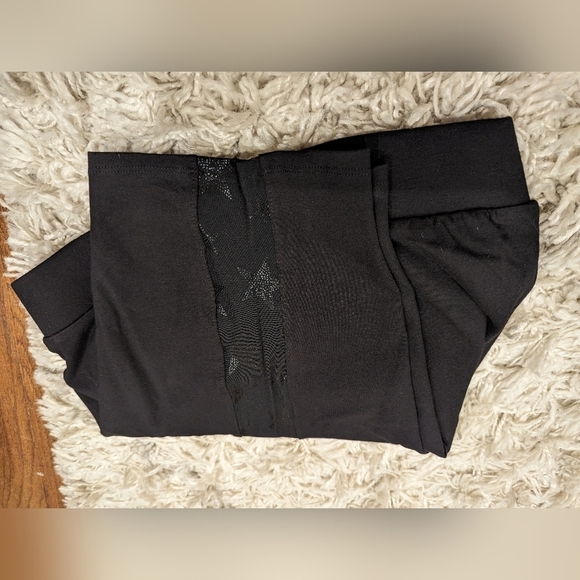 Torrid bike short with Side mesh Glitter stars size 1x - Picture 5 of 8